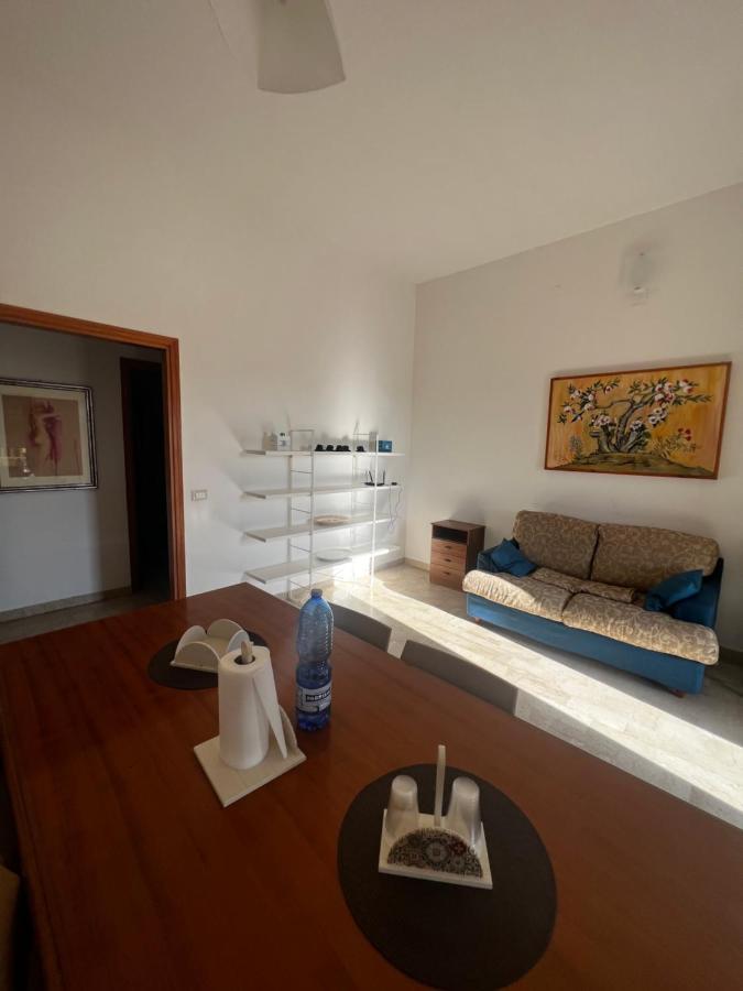 A Casa Di Rosa,Fronte Spiaggia, Piscina,Parcheggio Τράπανι Εξωτερικό φωτογραφία