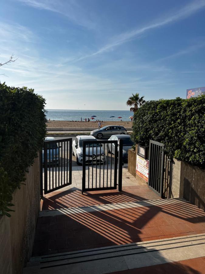 A Casa Di Rosa,Fronte Spiaggia, Piscina,Parcheggio Τράπανι Εξωτερικό φωτογραφία